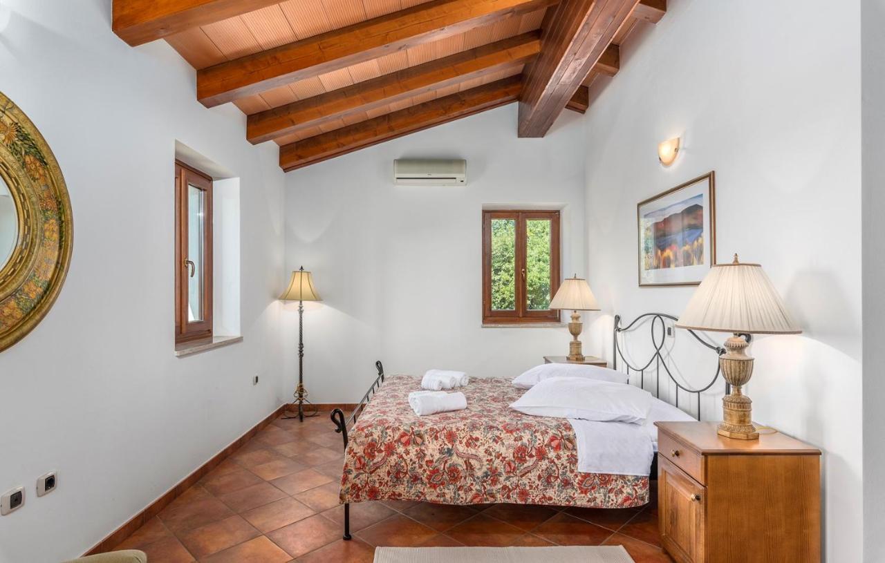 Villa Maggie Vlakovo Koromačno Zimmer foto